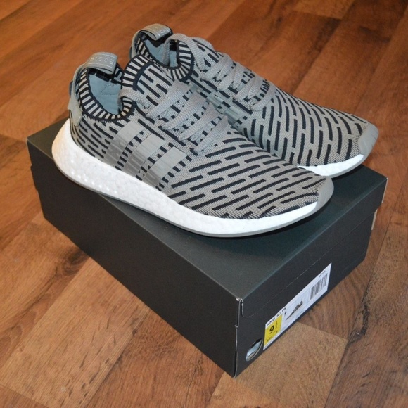 Adidas Mens Size 9.5 Boost Cargo Casual Shoes